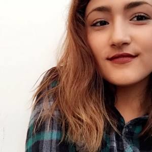 Meet your Posher, Liz